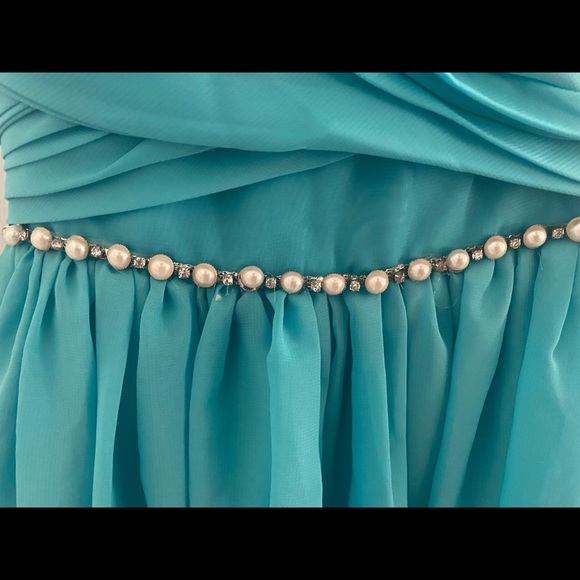 Dress - Picture 5 of 8